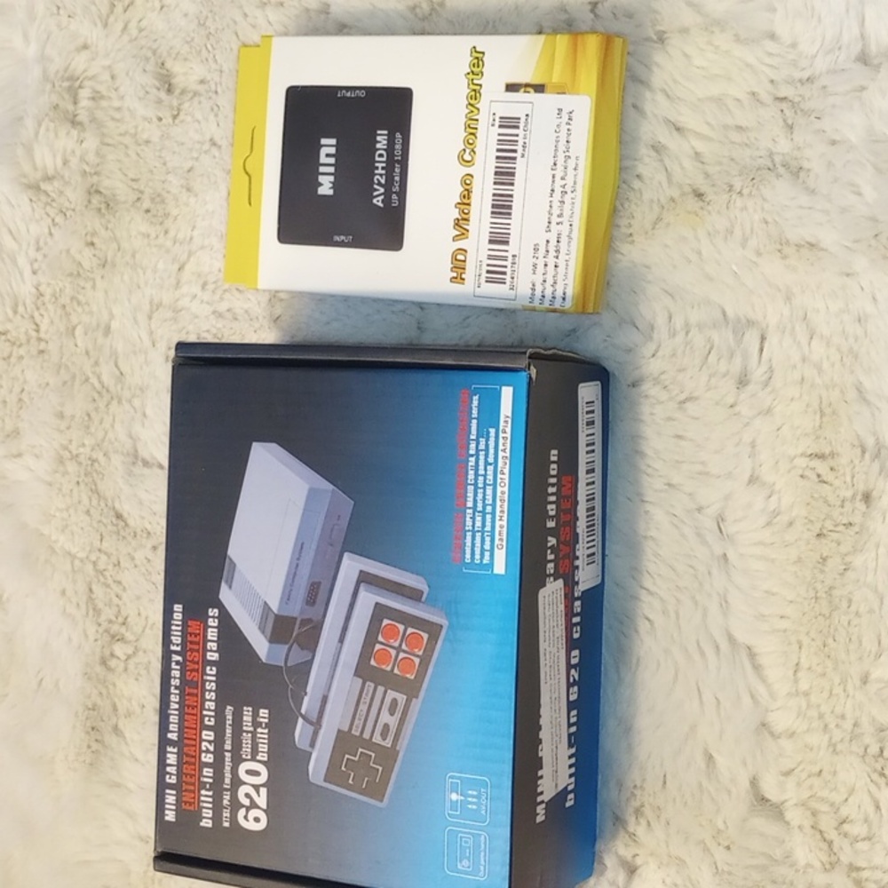 Mini game entertainment system built-in620 classic games with HD video converter